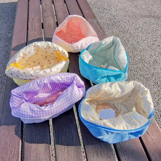 Bolsa de maquiagem azul em estoque, bolsa de algodão acolchoada pequena para maquiagem, toalha felpuda, bolsa cosmética com zíper